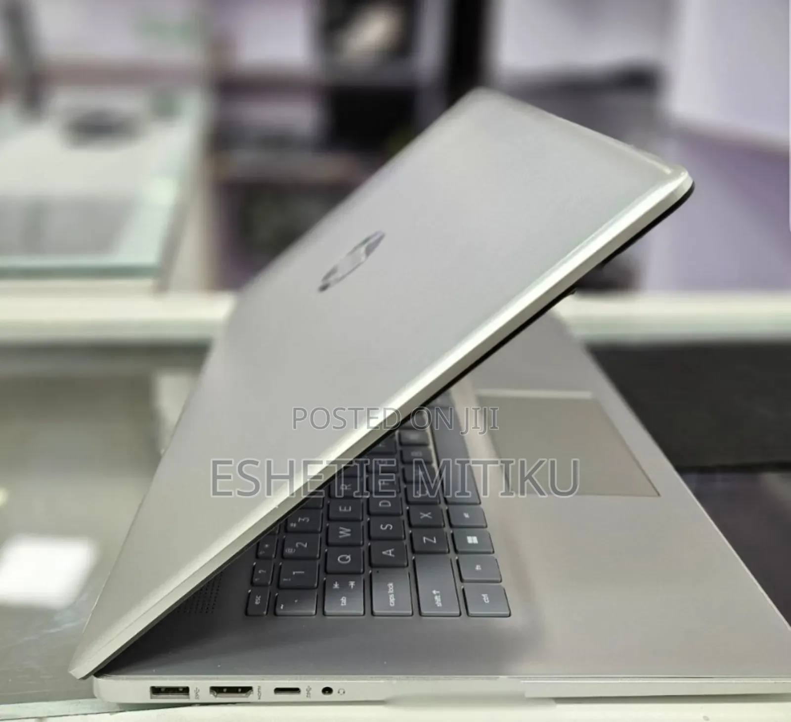 New Laptop HP 16GB AMD Ryzen 5 SSD 512GB