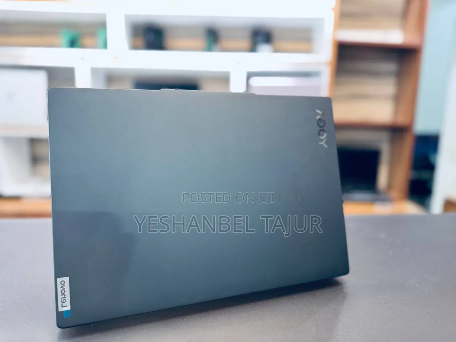 New Laptop Lenovo IdeaPad Yoga 11 32GB Intel Core I7 SSD 1T