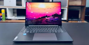 New Laptop Lenovo IdeaPad Yoga 11 32GB Intel Core I7 SSD 1T