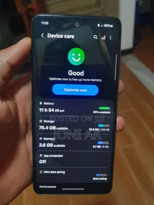 Photo - Samsung Galaxy A52 128 GB Black