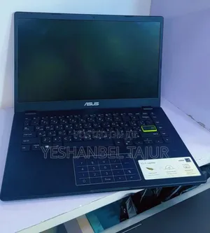 Photo - New Laptop Asus ROG Strix G15 4GB Intel Core I5 SSD 512GB