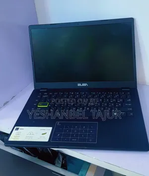 New Laptop Asus ROG Strix G15 4GB Intel Core I5 SSD 512GB