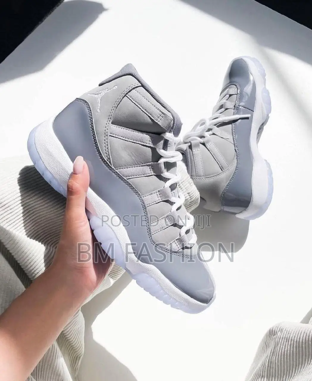 Nike Air Jordan 11 Retro Silver Men's 40 - 43