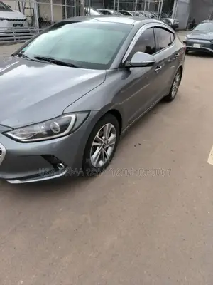 Photo - Hyundai Avante 2016 Beige