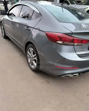 Hyundai Avante 2016 Beige