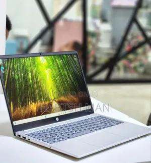 New Laptop HP Stream Notebook 16GB Intel Core I7 SSD 1T