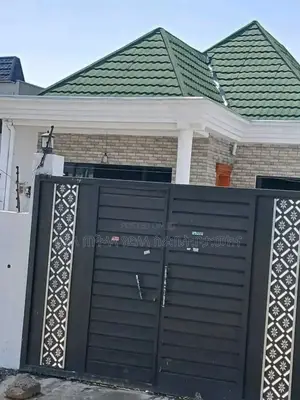 Furnished 4bdrm Villa in አያት ገብሮኤል አካባቢ, Yeka for sale