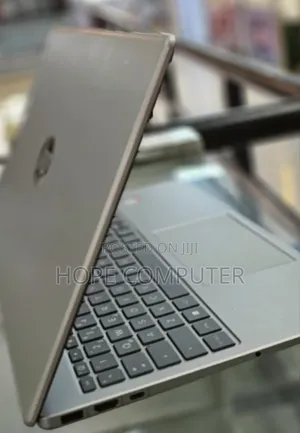 Photo - New Laptop HP Stream Notebook 16GB Intel Core I5 SSD 512GB