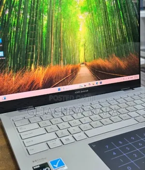 New Laptop Asus Zenbook 14 UX434 16GB Intel Core I7 SSD 1T