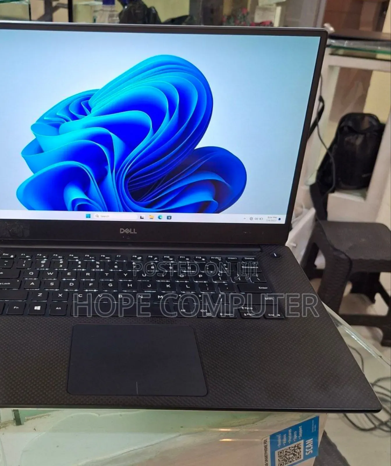 New Laptop Dell Precision 5540 16GB Intel Core I7 SSD 512GB