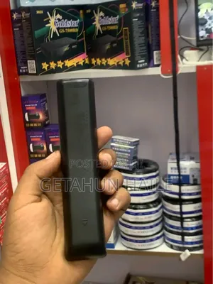 Samsung Tv Remote With Oval And Straight Available