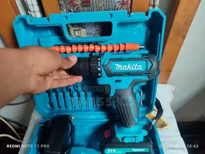 Makita Full Accessories Chargeable Drill