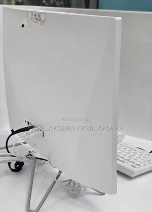 New Desktop Computer HP 8GB Intel Core I3 SSD 256GB