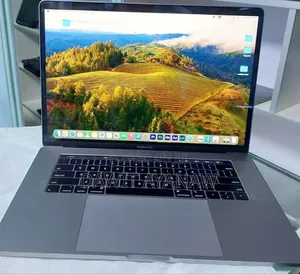 New Laptop Apple MacBook Pro 2019 16GB Intel Core I7 SSD 512GB