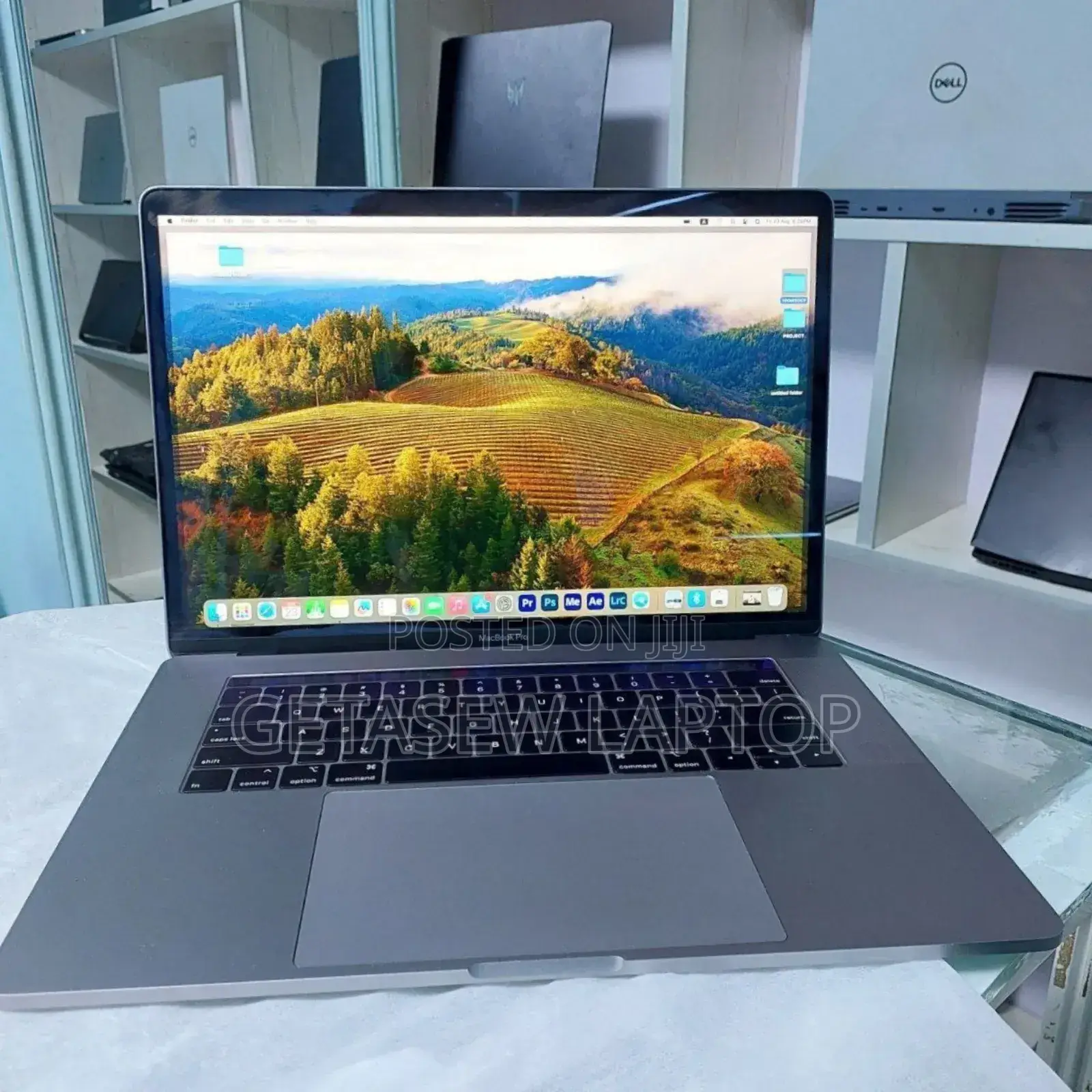 New Laptop Apple MacBook Pro 2019 16GB Intel Core I7 SSD 512GB