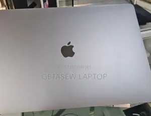 New Laptop Apple MacBook Pro 2019 16GB Intel Core I7 SSD 512GB