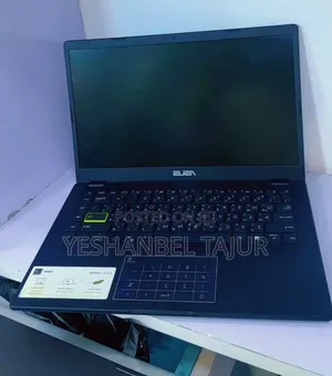 New Laptop Asus 4GB Intel Core I5 SSD 512GB