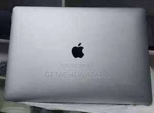 New Laptop Apple MacBook Pro 2019 4GB Intel Core I7 SSD 512GB