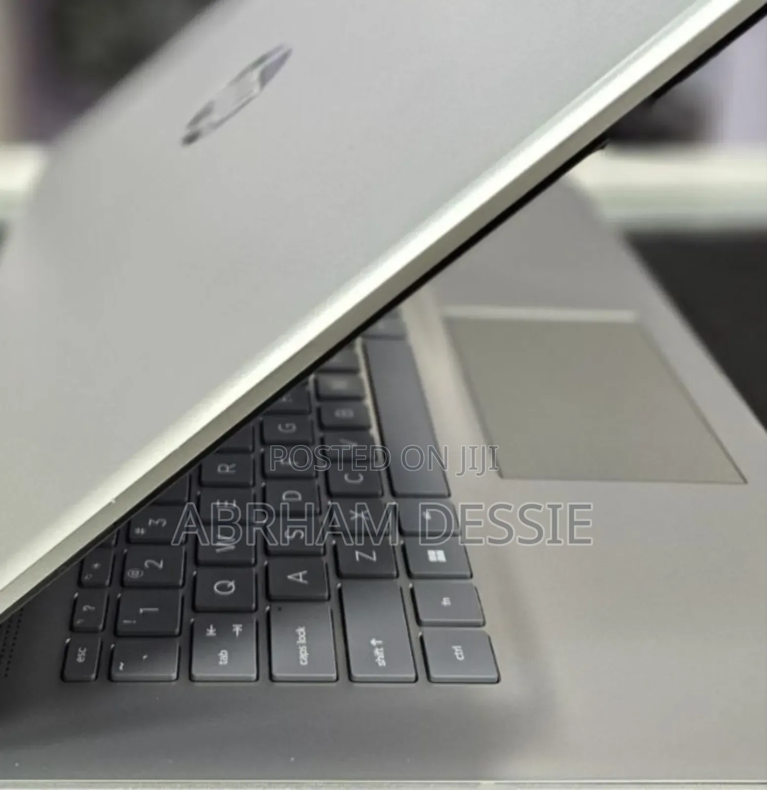 New Laptop HP 16GB AMD Ryzen 5 SSD 512GB