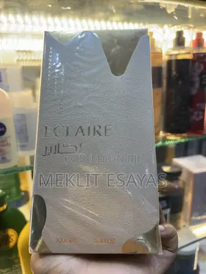 Lattafa Eclaire Eau De Parfum.