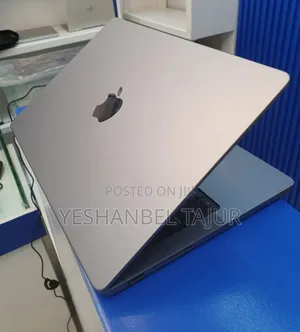 Photo - New Laptop Apple MacBook Pro M1 16GB Apple M1 Pro SSD 1T