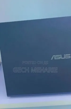 New Laptop Asus VivoBook 15 X505BA 8GB Intel Core I5 SSD 512GB