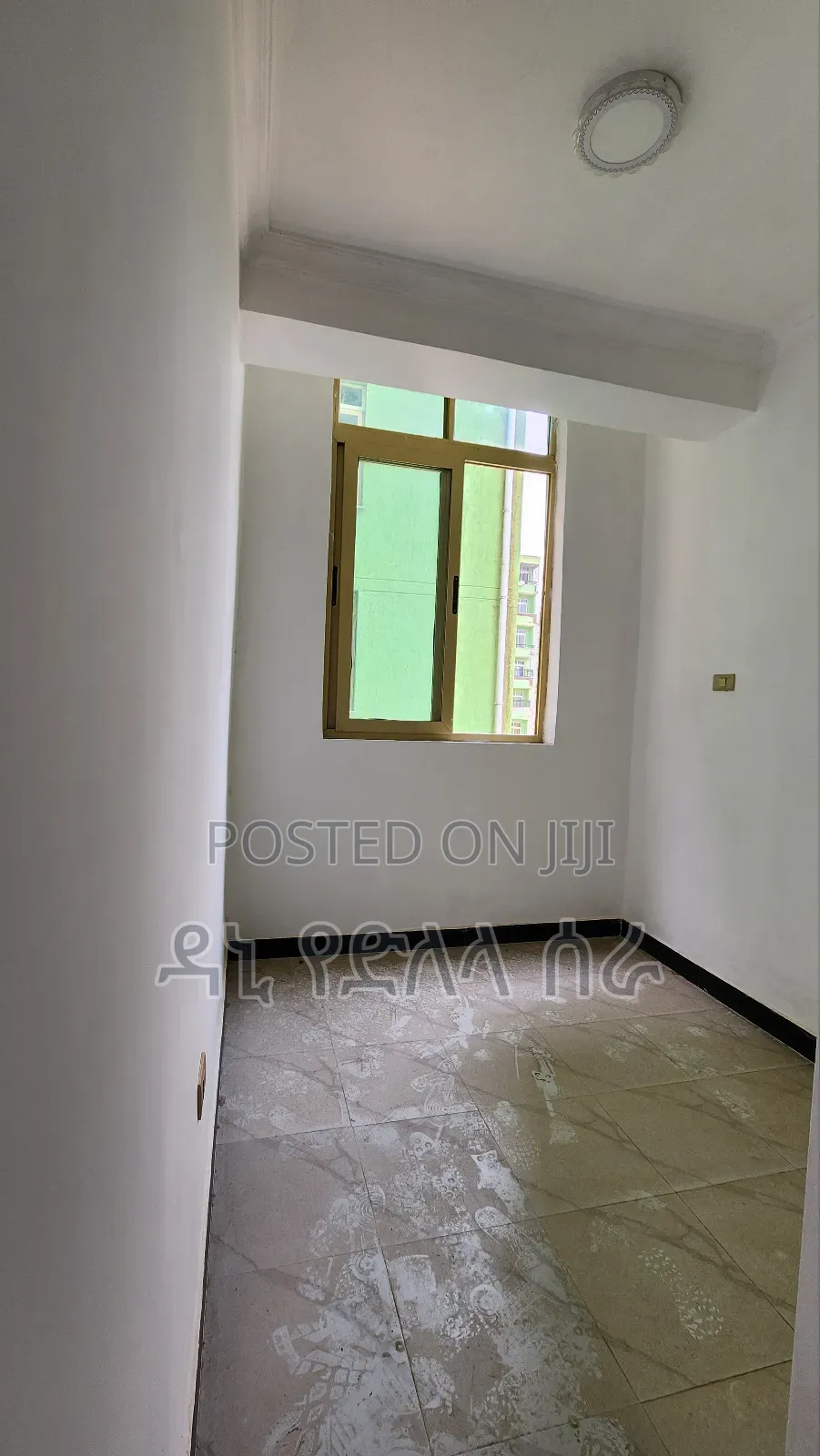 3bdrm Condo in አዲስ አበበ, Bole for sale