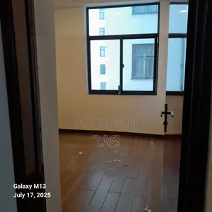 2bdrm Apartment in የሚሸጥ 94 ካሬ(Net83), Bole for sale