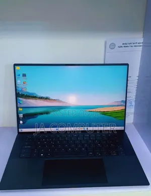 Photo - New Laptop Dell XPS 15 16GB Intel Core I7 SSD 512GB