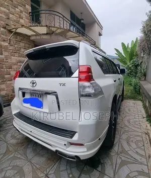 Toyota Land Cruiser 2013 White