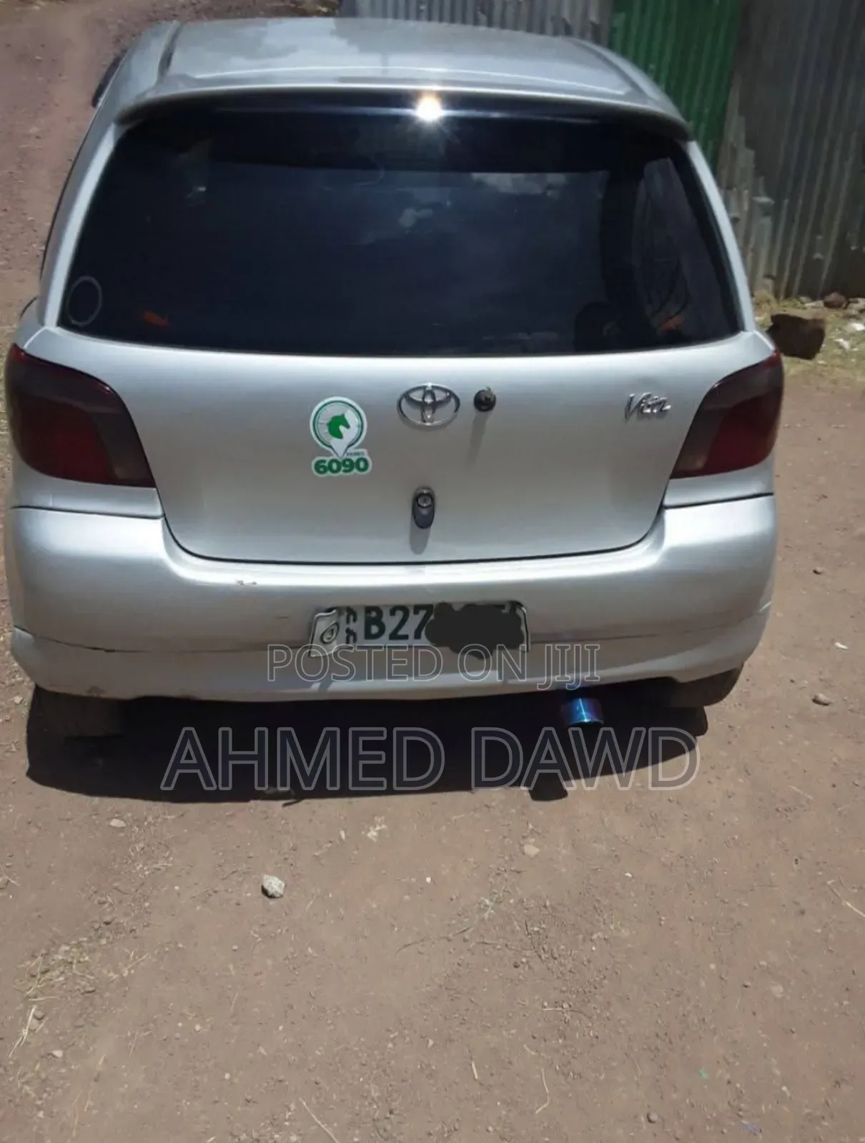 Toyota Vitz 2001 Silver