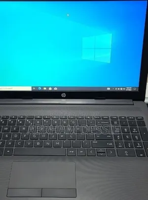 Photo - New Laptop HP 4GB Intel Core I3 SSD 1T