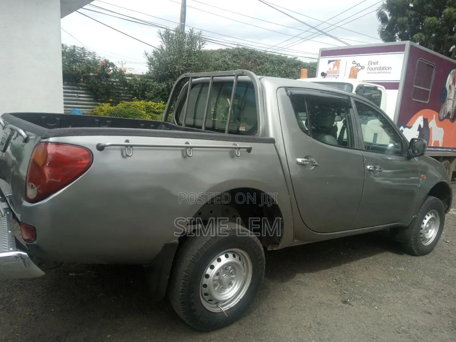 Mitsubishi L200 Double Cab 2.5 180hp 4WD 2008 Gray