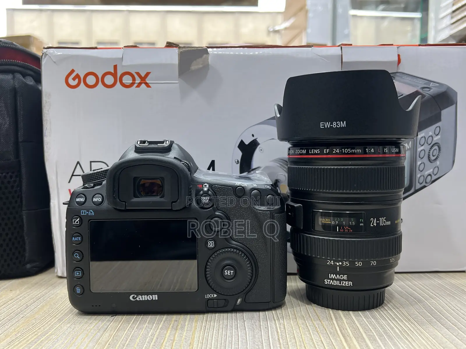 Canon Eos 5d Mark 3 With Lens Bqom