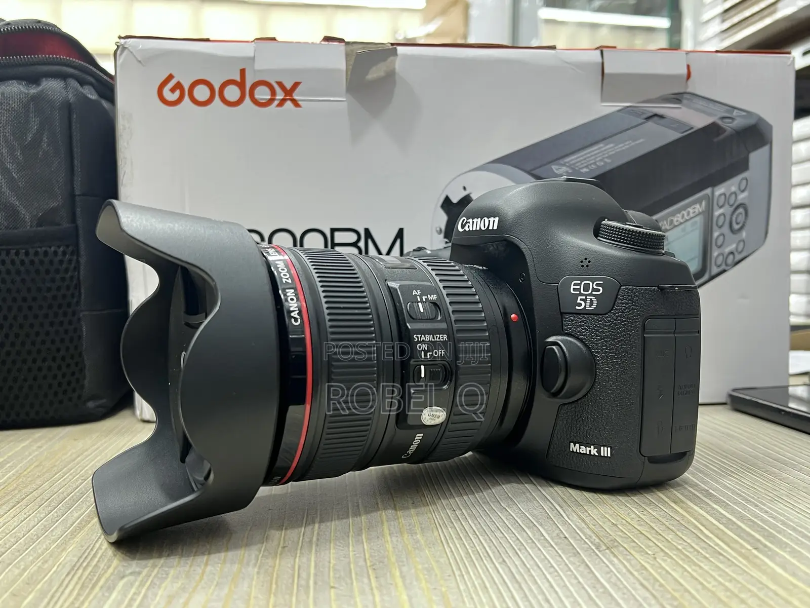 Canon Eos 5d Mark 3 With Lens Bqom