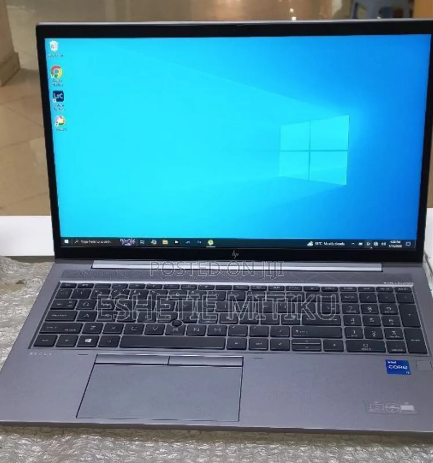 New Laptop HP ZBook Firefly G8 16GB Intel Core I7 SSD 512GB