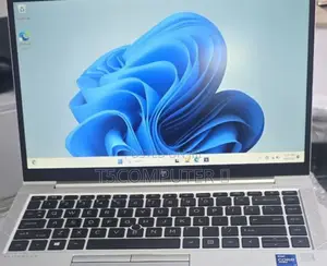 New Laptop HP EliteBook 840 G8 16GB Intel Core I7 SSD 512GB