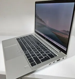 New Laptop HP EliteBook 830 G8 16GB AMD Ryzen 5 SSD 512GB