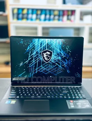 New Laptop MSI Katana GF76 16GB Intel Core I7 SSD 1T