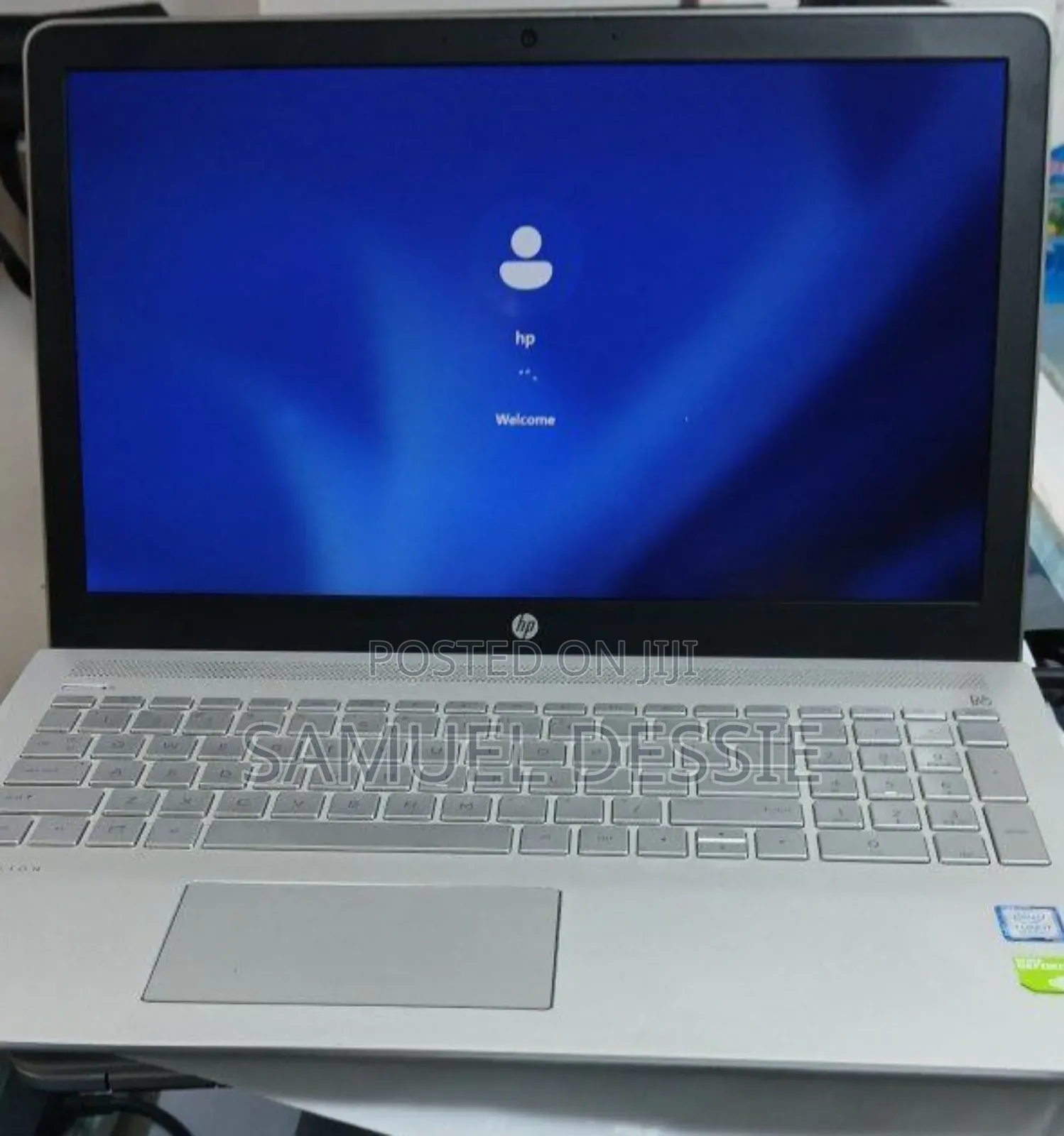 New Laptop HP Pavilion 15 8GB Intel Core I7 SSD 256GB