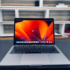 New Laptop Apple MacBook 2017 8GB Intel Core I5 SSD 256GB