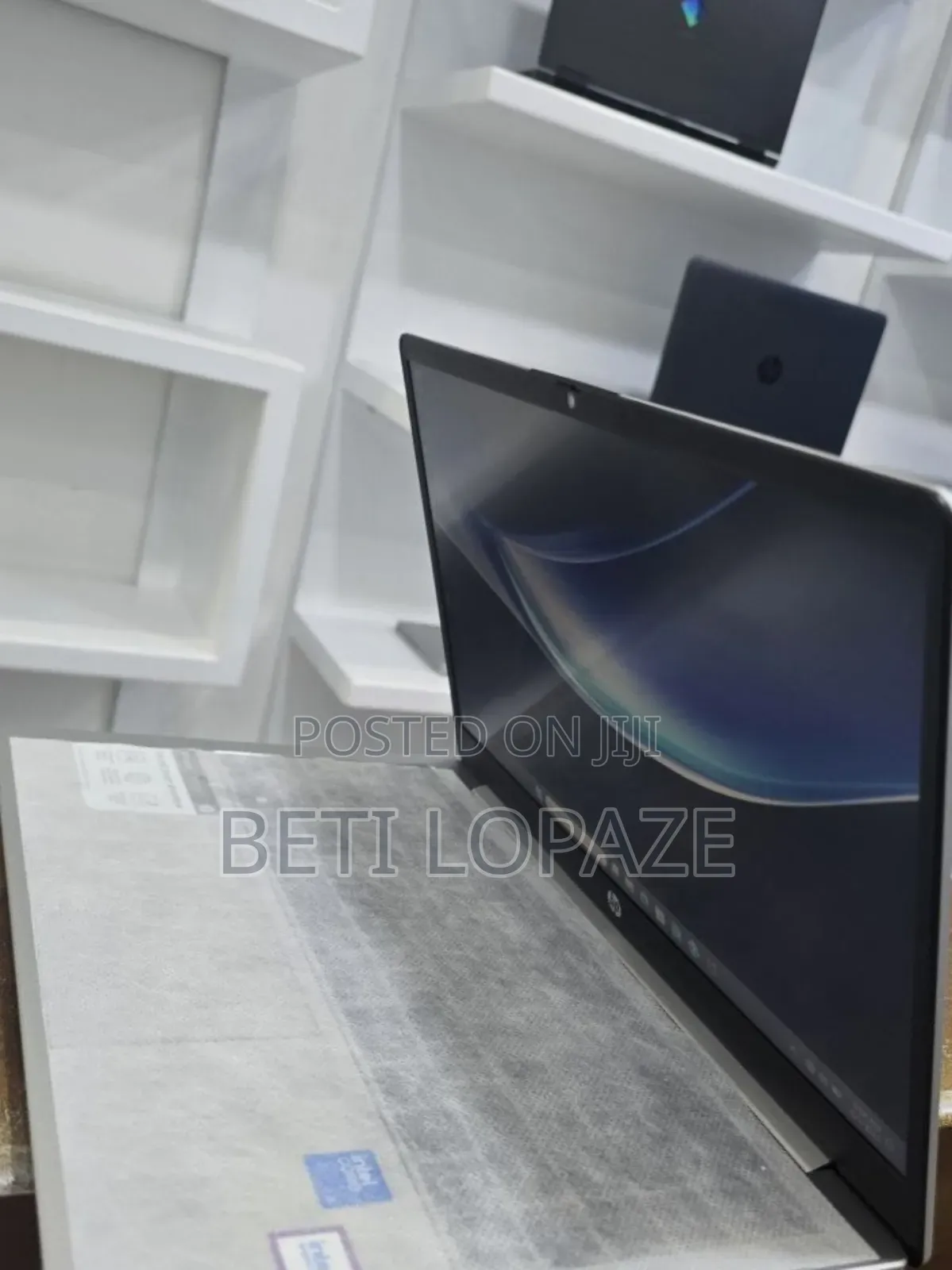 New Laptop HP 12GB Intel Core I3 SSD 512GB