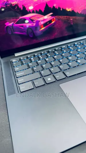 New Laptop Lenovo Yoga 7i 32GB Intel Core I7 SSD 1T