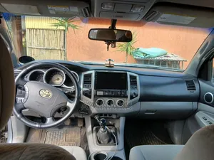 Toyota Tacoma 2009 Silver