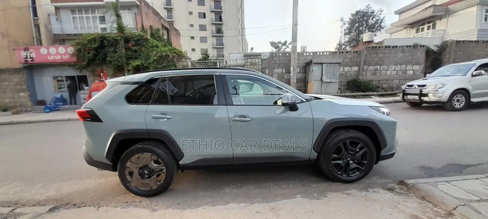 New Toyota RAV4 2024 Green