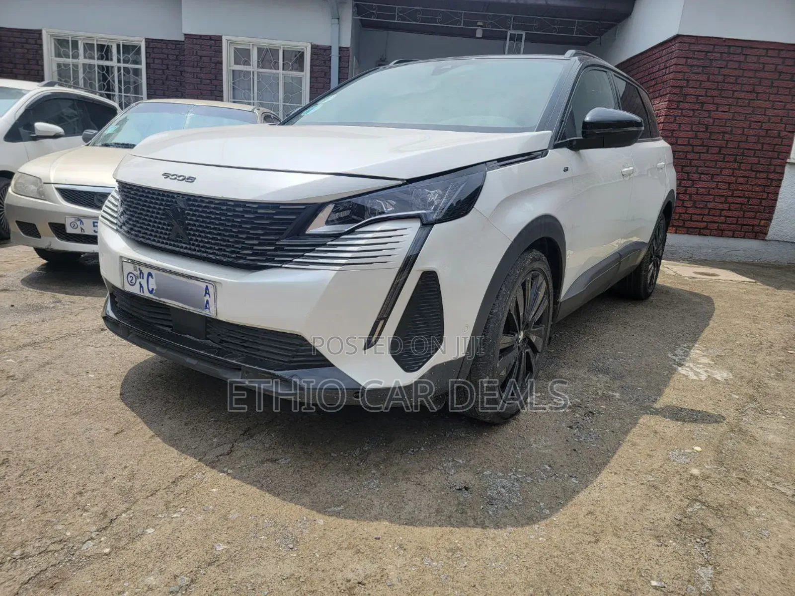 Peugeot 5008 2022 White