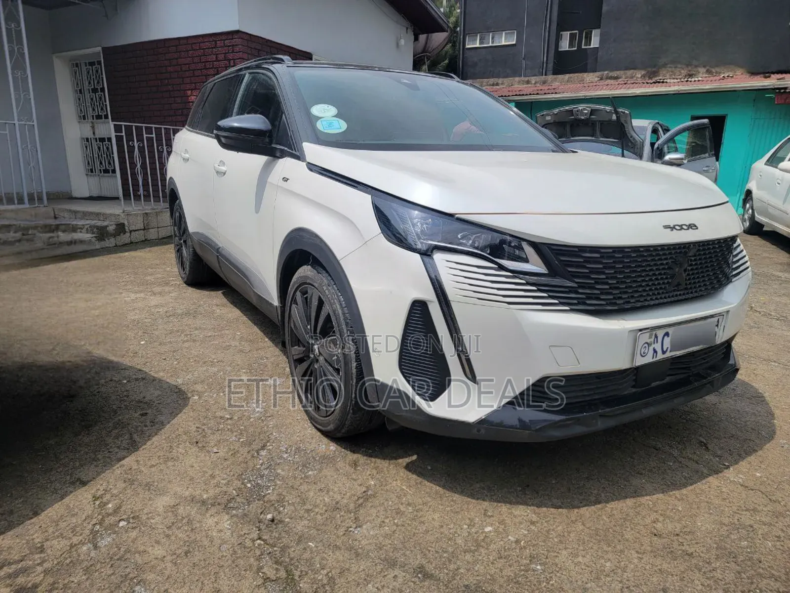 Peugeot 5008 2022 White