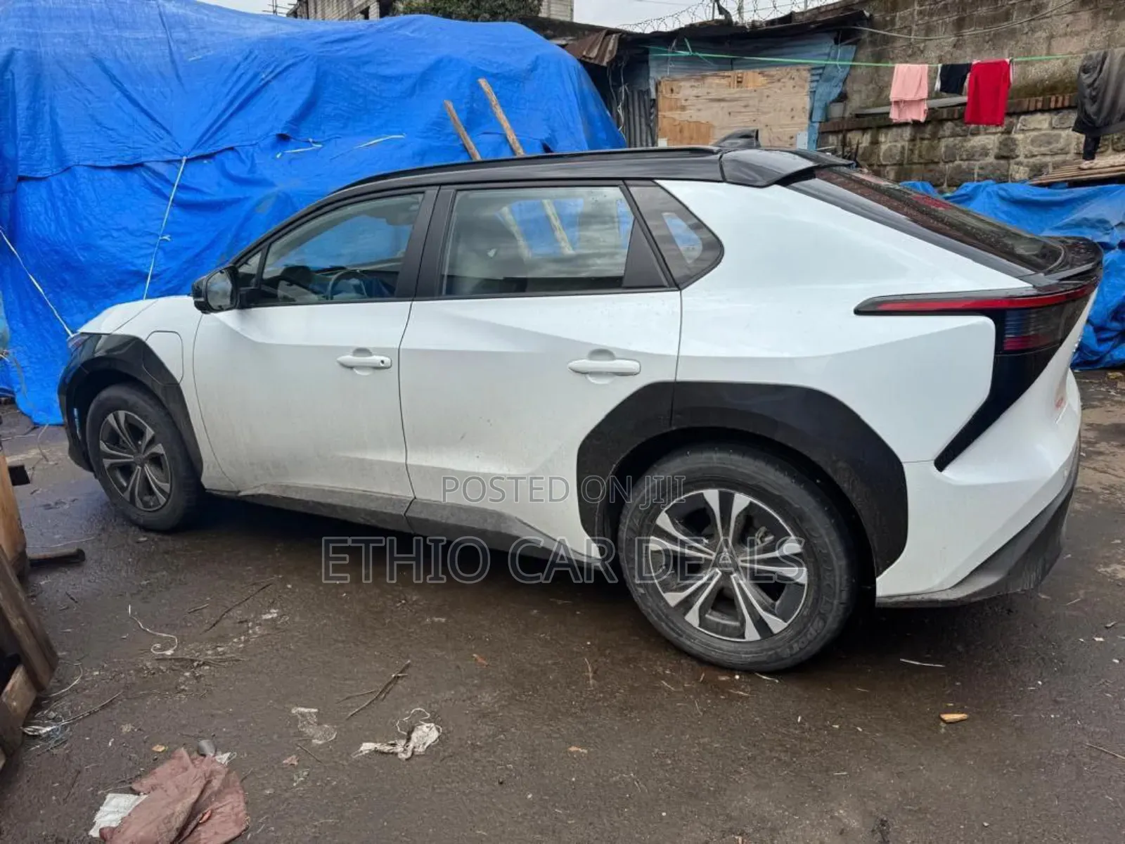 Toyota bZ4X 2023 White