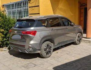 Chevrolet Captiva 2022 Gray