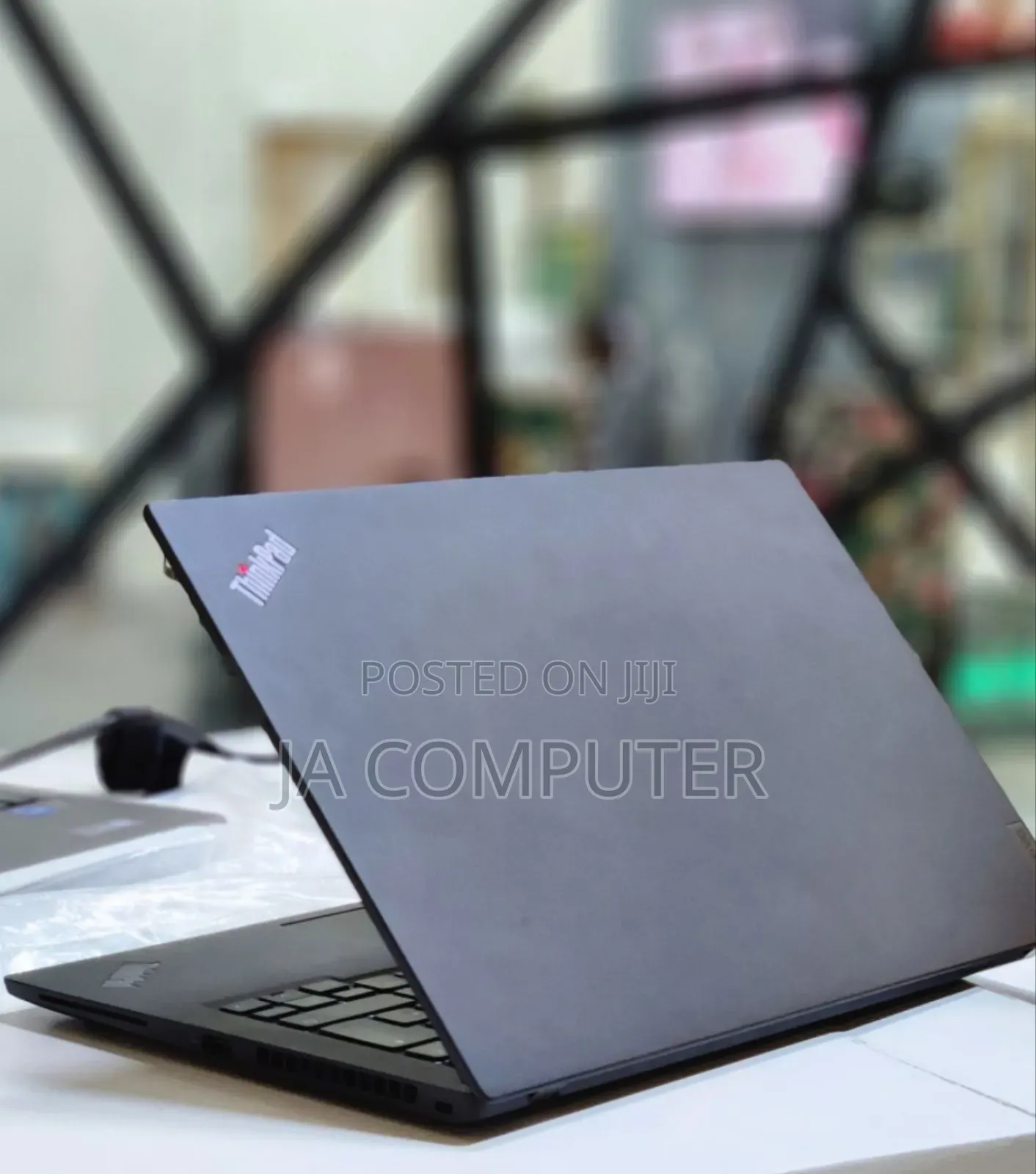 New Laptop Lenovo Thinkpad P14s 16GB Intel Core I7 SSD 512GB